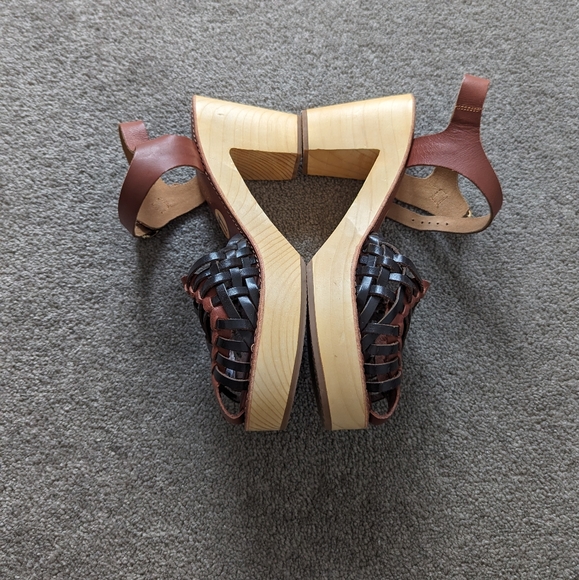 Band of Gypsies Magnolia Cognac Leather Woven Clog Size 11 NEW - Picture 4 of 8